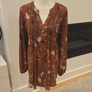 Melissa McCarthy Seven 7 Brown Bird Print Blouse Tunic 1X Polyester Pleated Belt